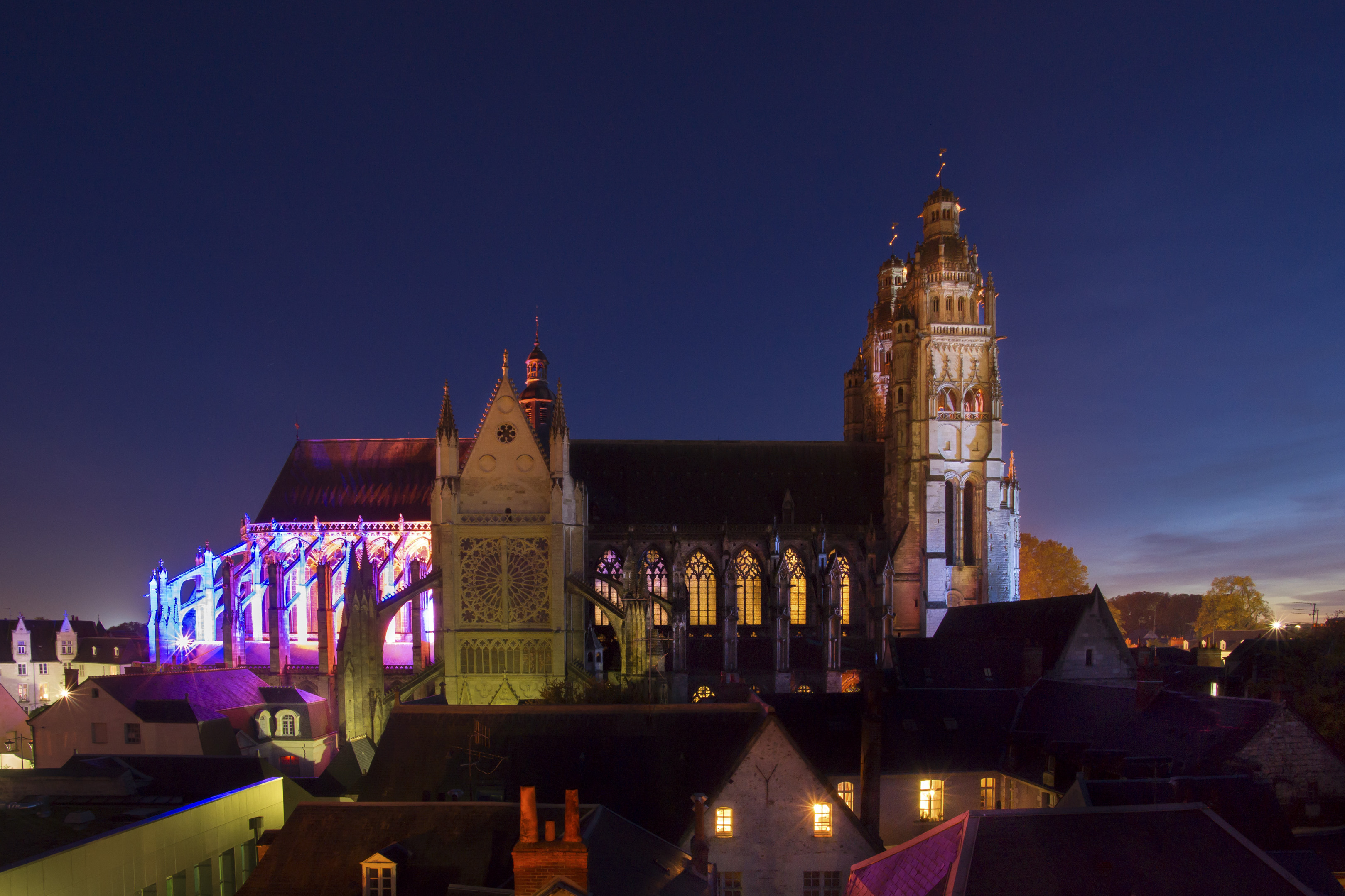 Cathédrale Saint-Gatien, lumières de fin de journée - Octobre 2015